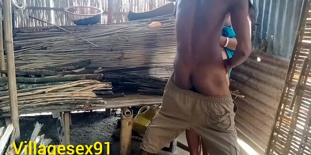 Bengali Village Sex In Outdoor ( Official Video By Villagesex91)